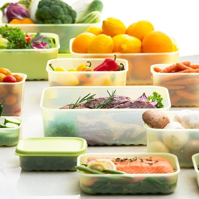 LocknLock Fresh-Block Plastic Food Storage Container | Produce Storage Containers for Fridge | Vegetable & Fruit Storage Containers for Fridge, Airtight Storage, Microwave & Dishwasher Safe, 760ml