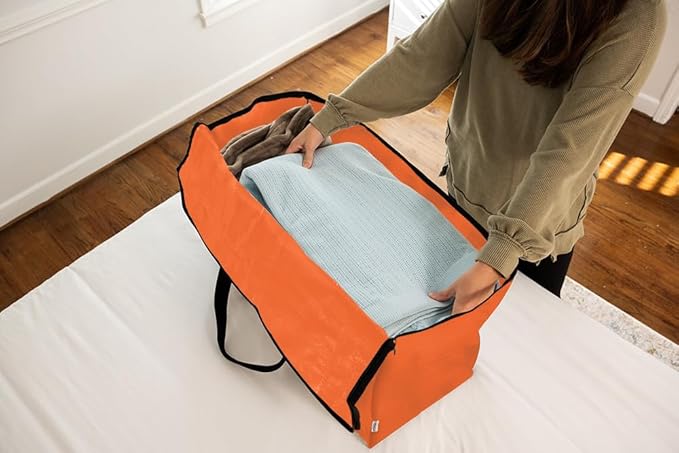 ClearSpace Oversized Moving Bags or Storage Bag – Large Moving Boxes with Backpack Straps, Zippers & Handles – Heavy-Duty Packing Bags for Moving, College Dorm, Christmas Decorations, 8 Pack