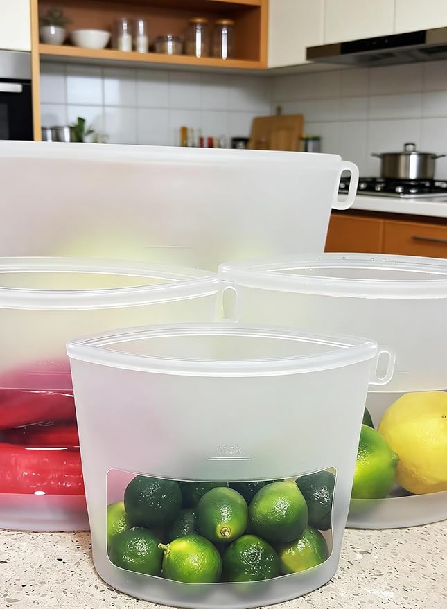 Reusable Silicone Food Storage Bags (Set of 4), Dishwasher Oven Microwave Freezer Safe, Eco-Friendly 100% Platinum, Leakproof Sous Vide Bags, 1 Snack, 2 Sandwich and 1 Half-Gallon, Clear
