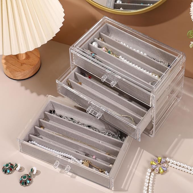 CLUQMEIK Necklace Organizer Box, Tray with Clear Lid, Dustproof Velvet Necklaces Holder Storage Display Case, Necklace Tray Drawer Insert for Pendant Suitable for Women and Girls (Grey)