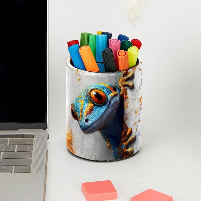 Vibrant Blue Gecko Pen Holder Pencil Organizer for Desk, 3.1” x 3.1” x 3.9” Pencil Cup Office Supplies, Large Capacity Cute Pen and Makeup Brush Holder for Home, School, Desktop