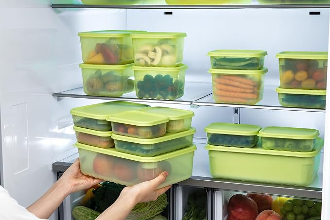 LocknLock Fresh-Block Plastic Food Storage Container | Produce Storage Containers for Fridge | Vegetable & Fruit Storage Containers for Fridge, Airtight Storage, Microwave & Dishwasher Safe, 3.2L
