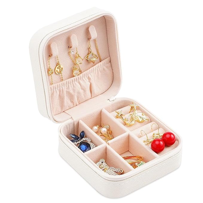 Neveika Portable Travel Mini Jewelry Box Leather Jewellery Ring Organizer Case Storage Gift Box Girls Women (2pcs White).