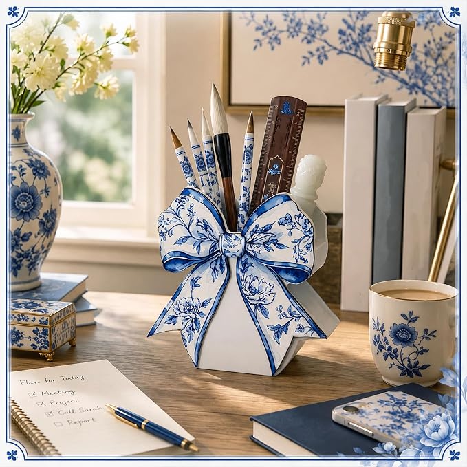 Tenceur Chinoiserie bow Pencil Holder for Desk Large Capacity Bow Wood Pen Holder Coquette Desk Organizer Cute Teacher Office Decor Makeup Brush School Supplies Back to School Gift for Girls Women