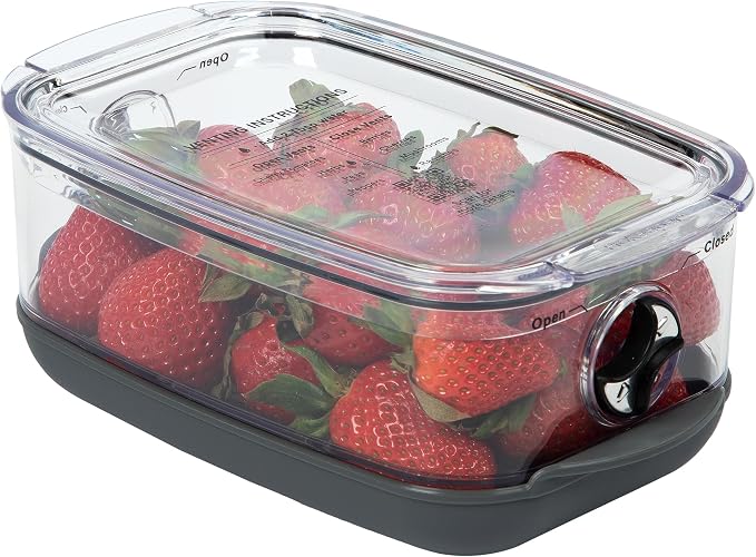Progressive ProKeeper Stackable Produce ProKeeper Storage Container with Stay-Fresh Vent System (PKS-912 (1.2 qt Berry Keeper))