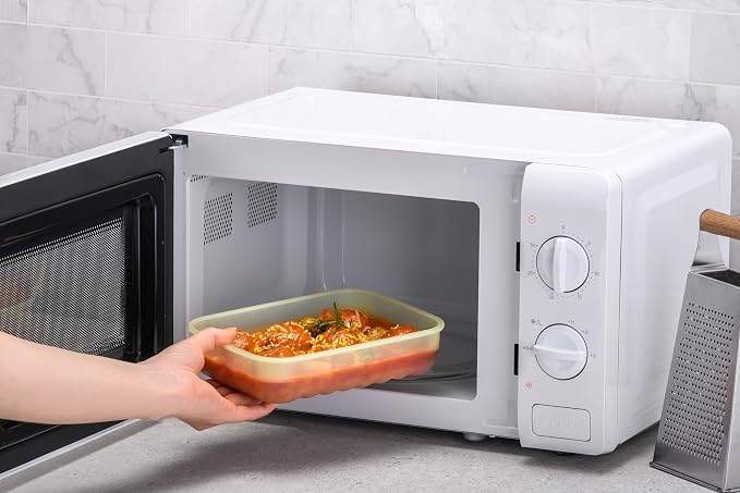 LocknLock Fresh-Block Plastic Food Storage Container | Produce Storage Containers for Fridge | Vegetable & Fruit Storage Containers for Fridge, Airtight Storage, Microwave & Dishwasher Safe, 3.2L
