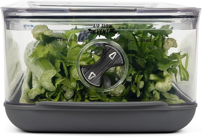 Progressive ProKeeper Stackable Produce ProKeeper Storage Container with Stay-Fresh Vent System (PKS-917 (5.7qt Long Produce))