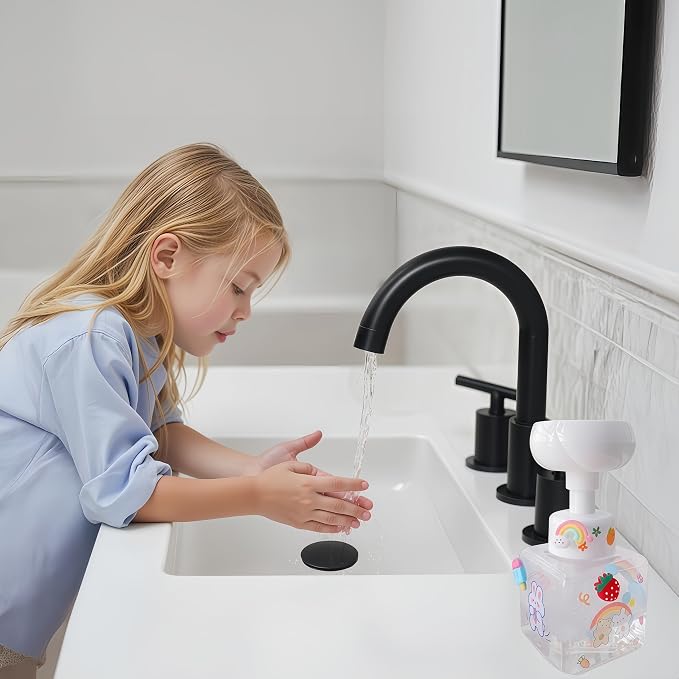 Flower Foam Dispenser Pump Bottle-250ml Reusable Plastic Soap Dispenser for Shampoo, Hand Soap&Bath, Includes Cute Stickers, Perfect for Kids Bathroom Or Kitchen (Transparent)