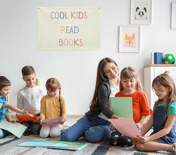 Cool Kids Read Books Reading Corner Banner- Funny Wall Decor Sign for Teachers and Kids-Playroom Homeschool Preschool Kindergarten Beige Cotton Canvas Rectangular Flag-Teacher Gift,28.5x20 Inch